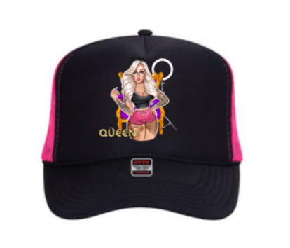 🫧QŪ€€Ń🫧  pink/black cap